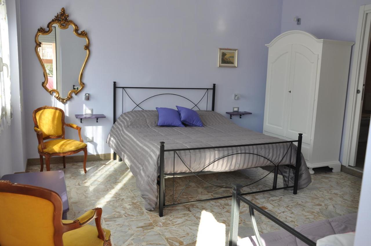 B&B Mila E Nan Borghetto Santo Spirito Εξωτερικό φωτογραφία