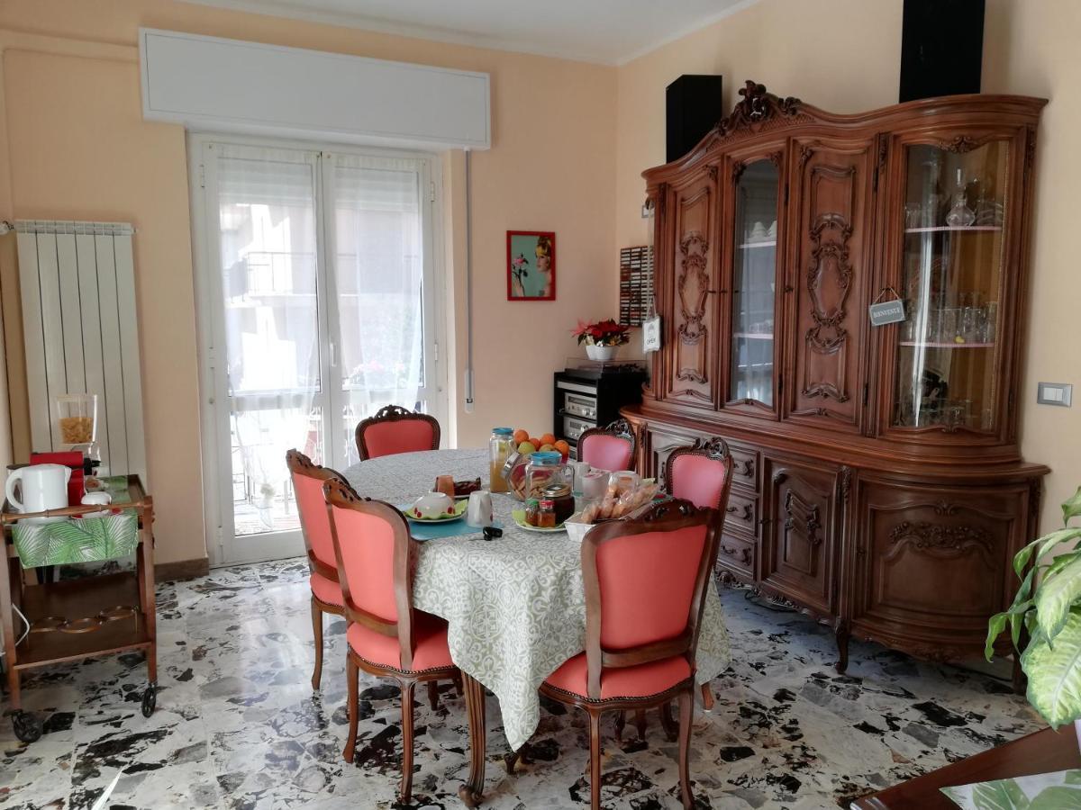 B&B Mila E Nan Borghetto Santo Spirito Εξωτερικό φωτογραφία